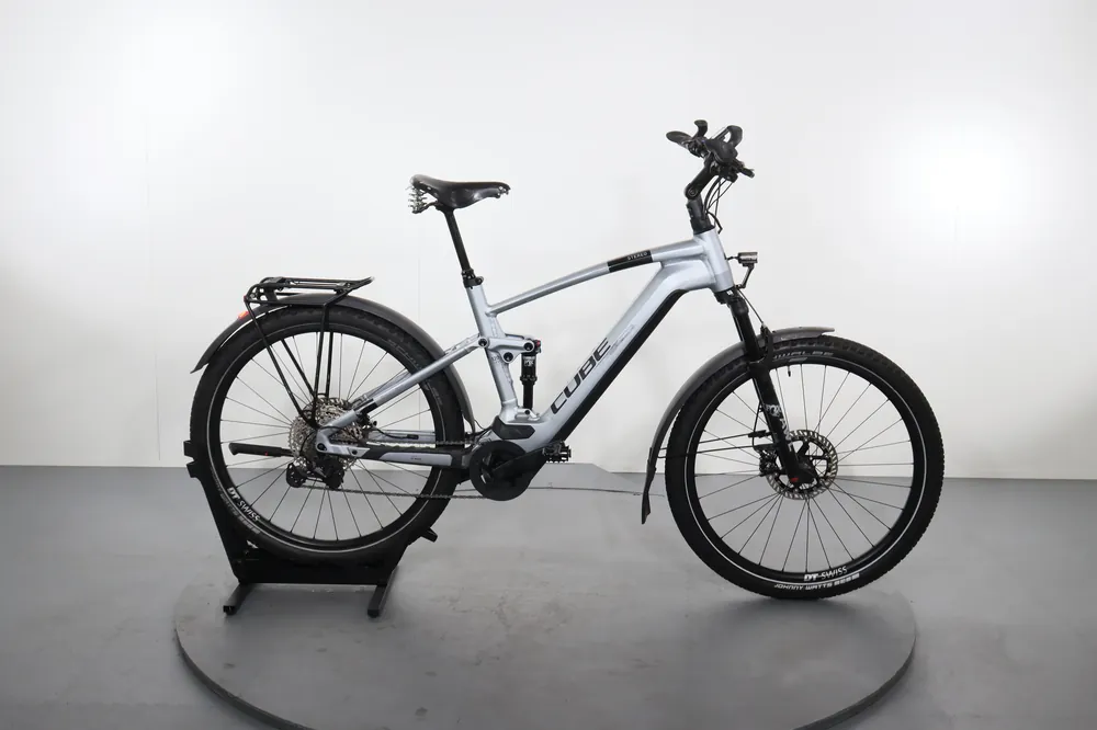 Bestel Nu Cube Stereo Hybrid 120 Race 750 Allroad